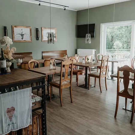 Otel Hoenow Hoppegarten